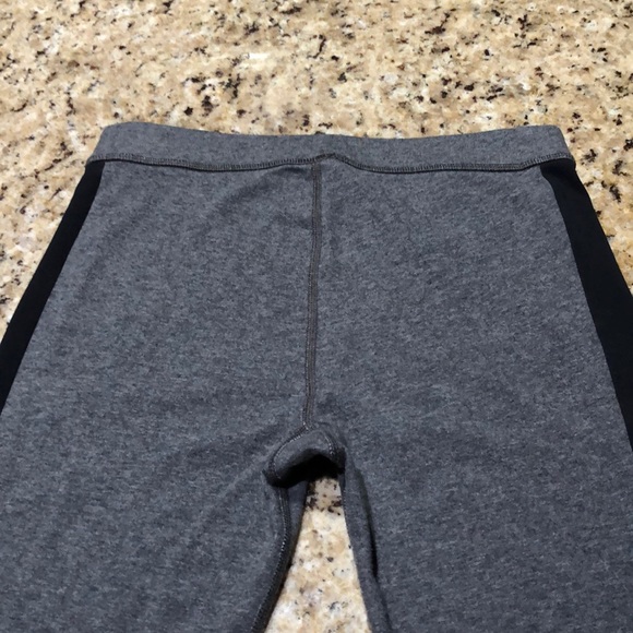 Under Armour Legging - Picture 9 of 10